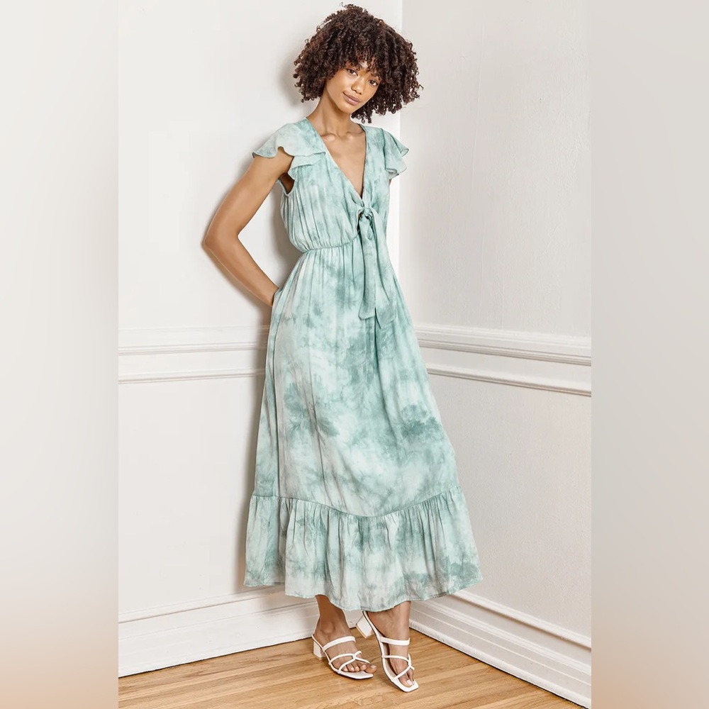 Lulu’s Better than Dreaming Sage Tie-Dye Tie-Front Tiered Midi Dress
